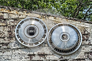 Ford old hubcap