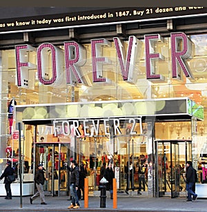 Forever 21 Store