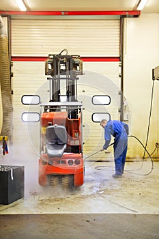 Forklift Cleaning