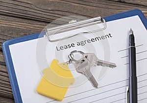 Form of the lease agreement, two keys from the front door