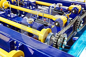 Form tilter edging industrial machine