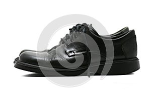 Formal black leather shoes for men - side view