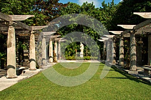 Formal Miami Garden