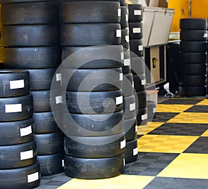 Formula One 1 race tires and wheels