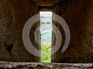 Fort St. Louis in St. Martin through gunhole