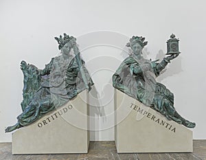 Fortitudo and Temperantia bronze sculptures