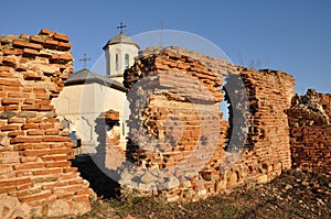 The fortress and the church of Berca