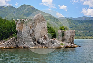 Fortress Grmozur - Skadar Lake