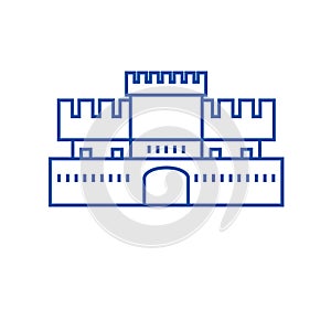 Fortress sign line icon concept. Fortress sign flat  vector symbol, sign, outline illustration.