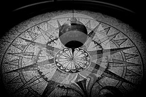 Foucault pendulum black and white image