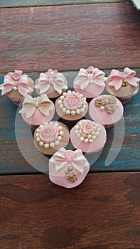 Foundant Art Cupcakes