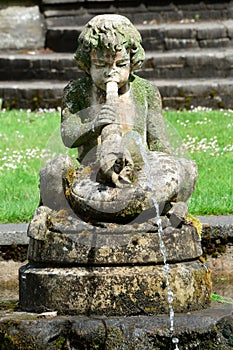 Fountain, Dunfermline, Scotland photo