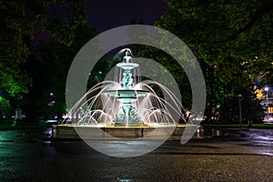 The fountain of the Europe park at night.