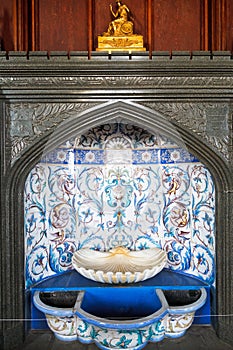 Fountain in formal dining room in Vorontsov Palace