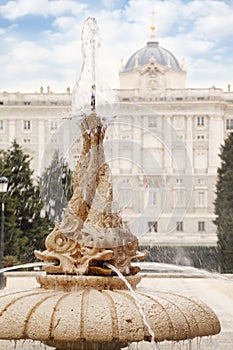 Fountain in gardens of Sabatini