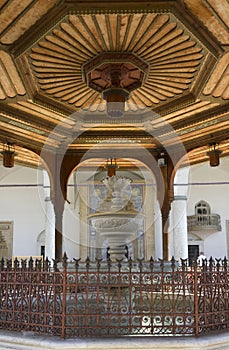 Fountain of the Gazi Husrev-beg mosque in Sarajevo