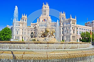 Fountain of the Goddess Cibeles and Cibeles Center or Palace of