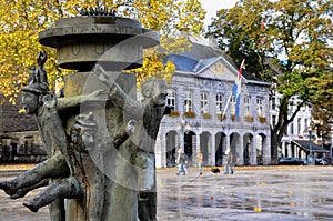 Fountain Hawt uuch vas on Vrijthof square in Maastricht, Netherlands with Militaire Hoofdwacht