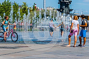 Fountain love story