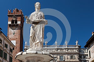 Fountain Madonna Verona