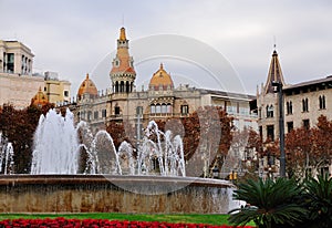 Fountain on Placa de Catalunya photo