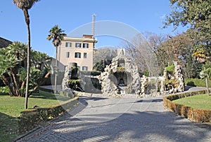 Fountain in vatican