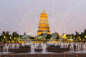 Fountains in front of the Big Wild Goose Pagoda in Xi'an, Chi