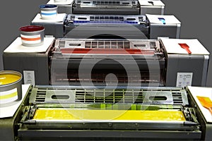 Four colour printing press