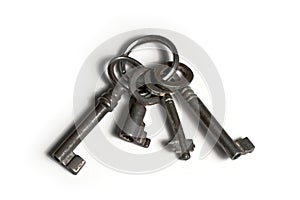 Four old keys on keyring
