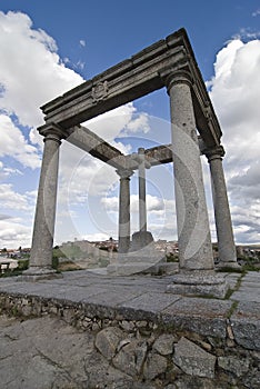 Four posts monument.