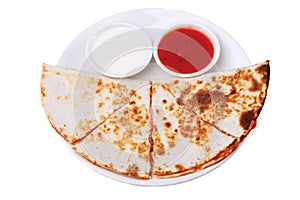 Four wedges sincronizada on a white plate