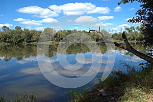 Fox River, Silver Springs State Park, Yorkville, Illinois USA