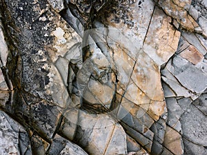 Fractured rock strata as a background