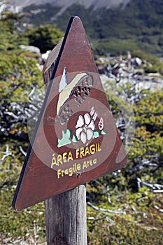 Fragile area sign