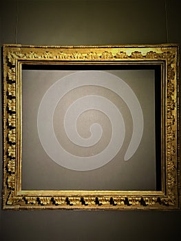Frame and empty space. Art, gold and vacuity