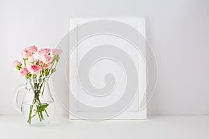 Frame mockup with pink roses