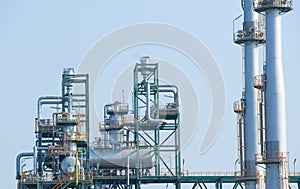 Frame structure of heavy petrochemical industry in petroleum ene