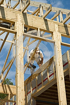 Framing a house 1