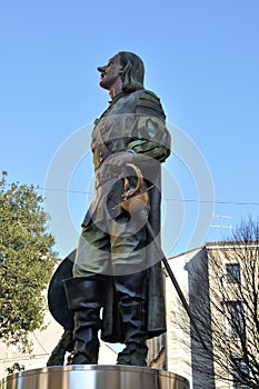 Cyrano de Bergerac statue