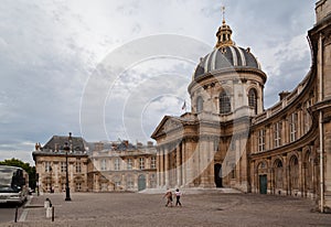 France Institut in Paris