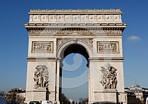 France, Paris: Arc de triomphe