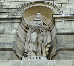 France, Paris, Rue de Rivoli, Printemps Paris Louvre, statue of Hoche