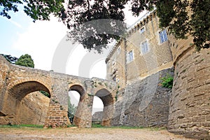 France - Suze la Rousse