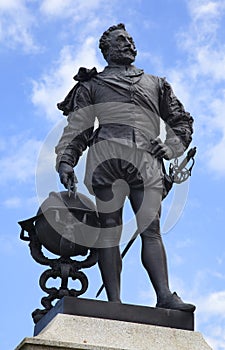 Francis Drake Statue