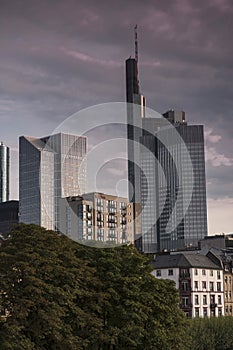 Frankfurt skyline from Holbeinsteg bridge