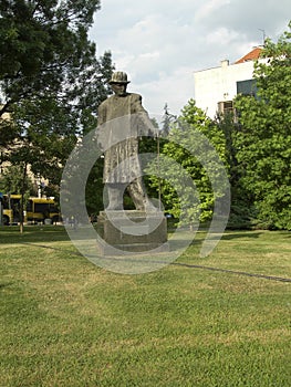 Frankl B.Hymnz statue downton park Belgrade Serbia