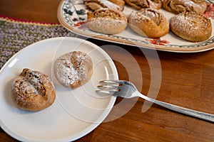 Franzbrötchen: sweet pastries, with hazelnuts and cinnamon, ready to serve