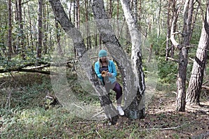 Frau mit Pilze im Otternhagener Moor.