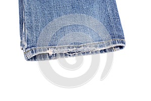 Frayed effect jeans