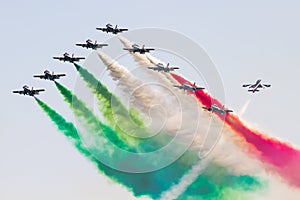 Frecce Tricolori: italian aerobatic Team performing